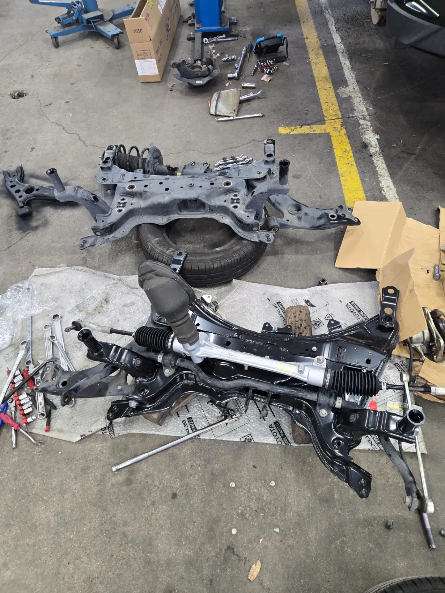 CHR フロント足回り修理