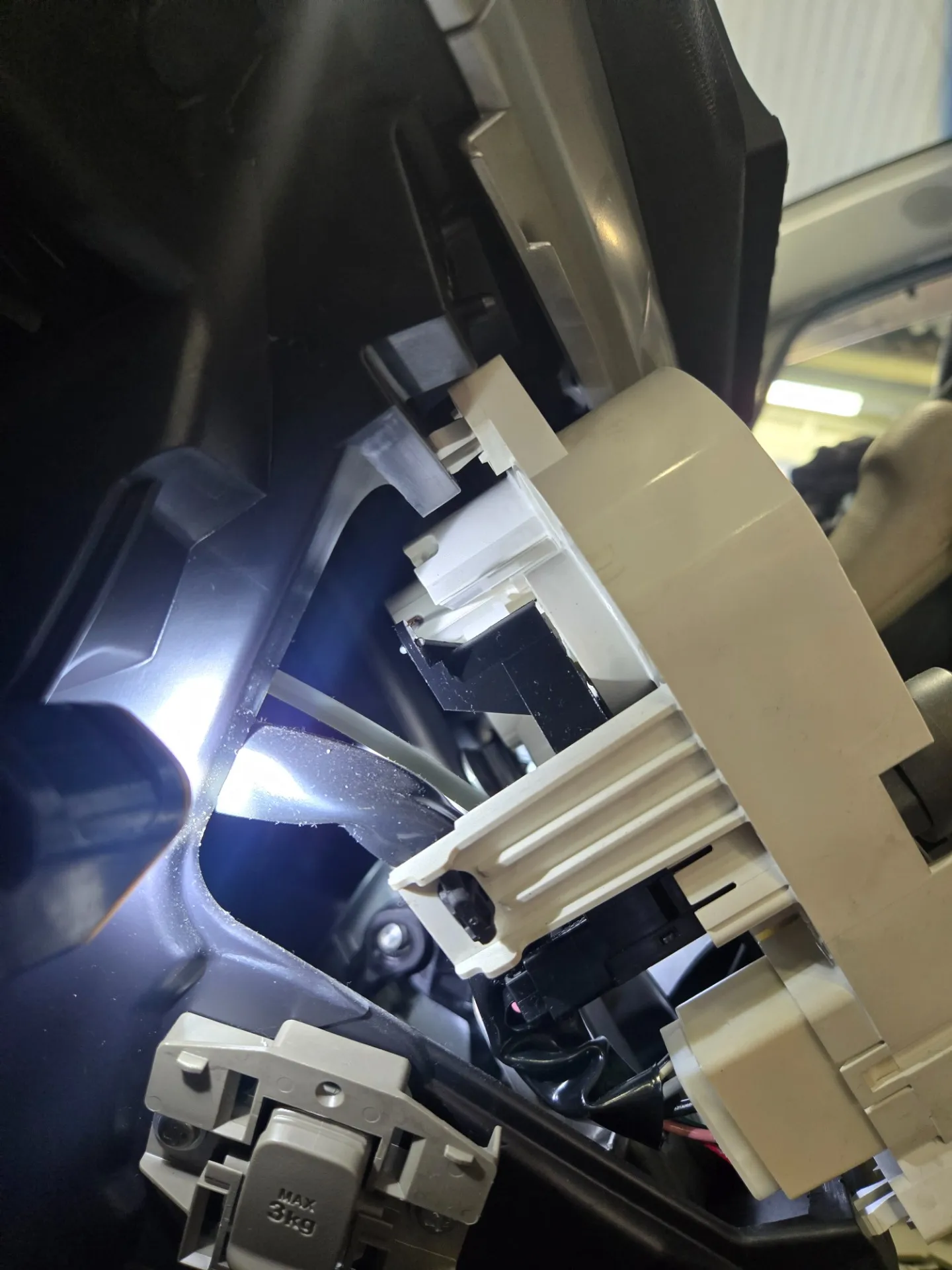 ムーヴL175sシフトレバー動かず
